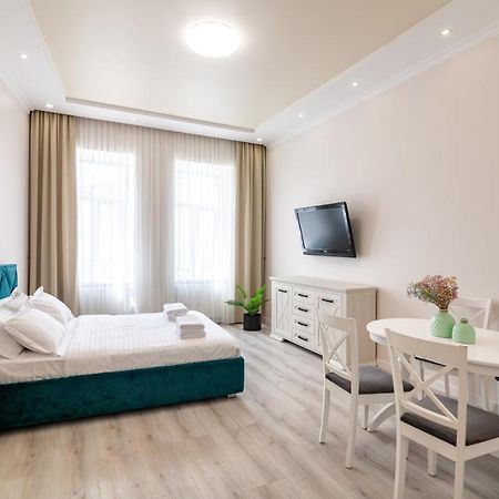 Avangard Saint Teodora III Apart Лвив Екстериор снимка