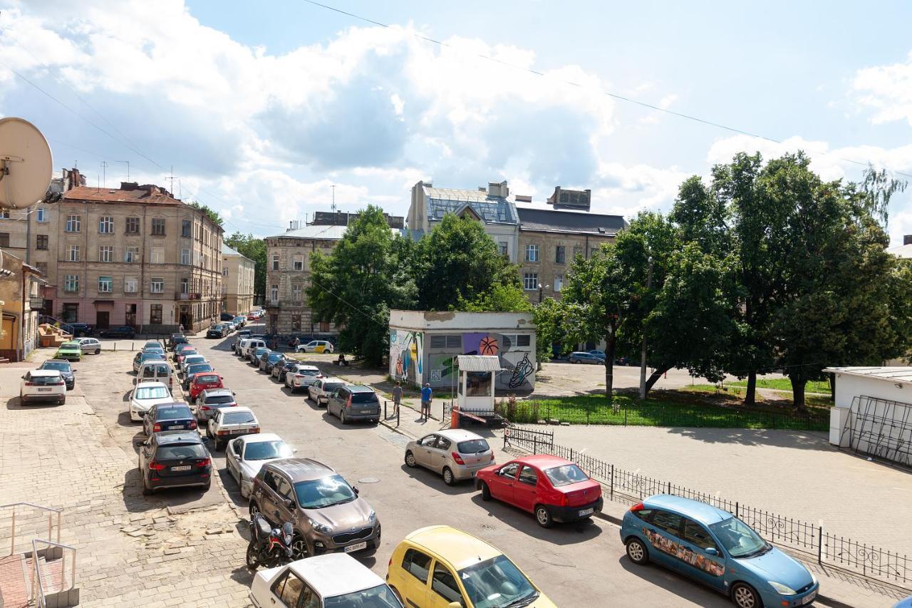 Avangard Saint Teodora III Apart Лвив Екстериор снимка